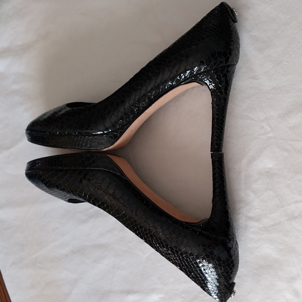 Stuart Weitzman Snakeskin Open Toe Platform 3.5 I… - image 3